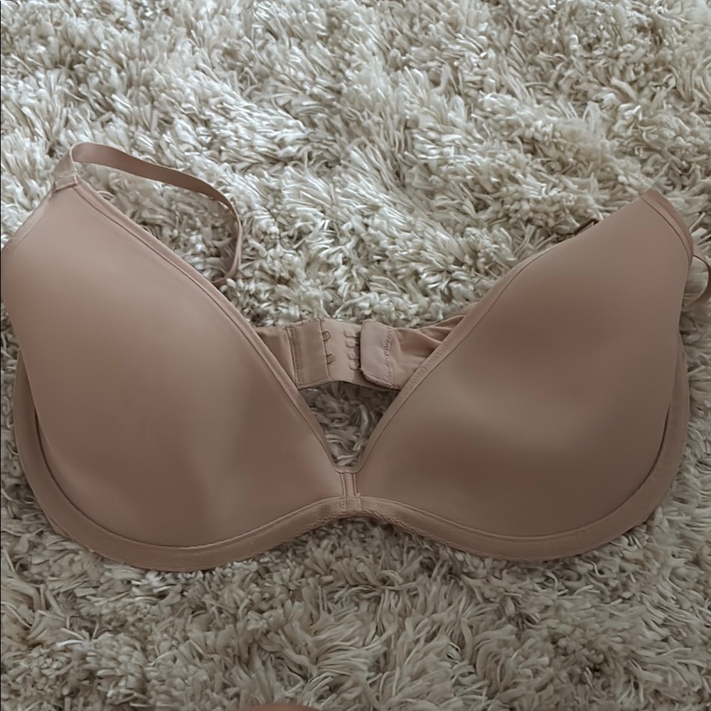 SKIMS Nude Bra
